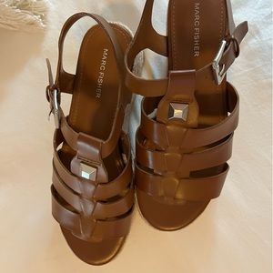 Marc Fisher MF Joven Sandle